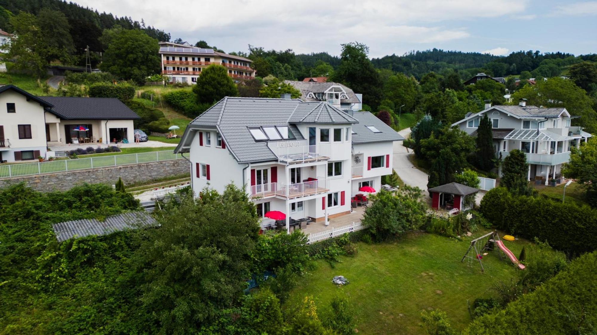 Apartments Let Me In Pörtschach am Wörthersee Dış mekan fotoğraf